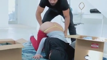 Yoga Pants Teen Porn